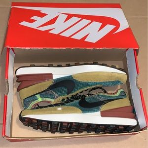 Nike Waffle One SE sneakers NIB Mens 10 1/2